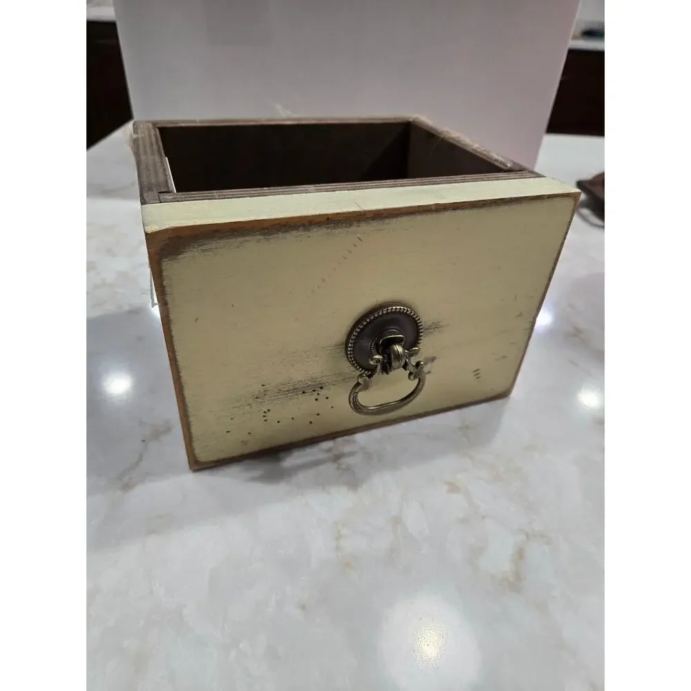 Creamer Colored Distressed Wooden Box with Metal Handle 6.75
